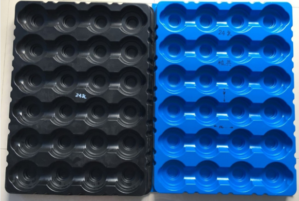 �������D����